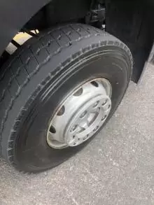 قلاب بريتشا للبيع