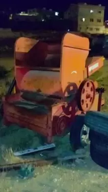 حصادة للبيع