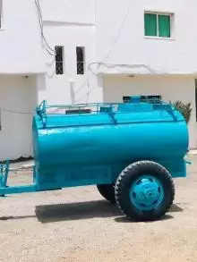 تنك ماء للبيع