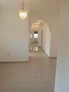 شقة للايجار عرجان قرب اسواق المحمل
