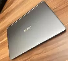 لابتوب ASUS للبيع مستعمل بحالة الجديد