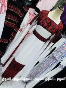 ملابس و مطرزات تراثية
