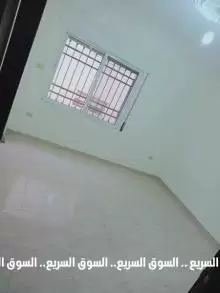 شقه فارغه للايجار اربد خلف السيفوي باتجاه إشارة sos
