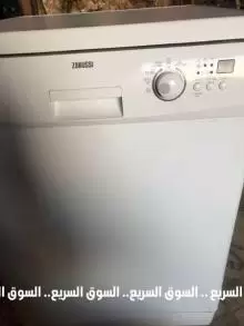 جلاية زانوسي للبيع . مستعملة