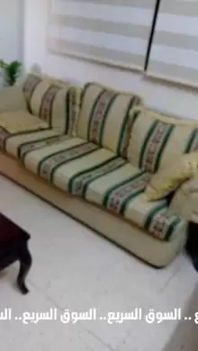 طقم كنب مستعمل بحالة الوكالة للبيع