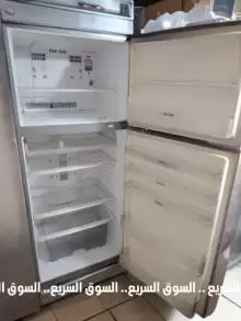ثلاجة ماركة شارب (Sharp) للبيع