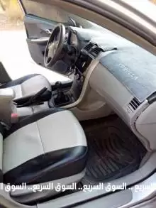 تويوتا كورولا 2009 للبيع