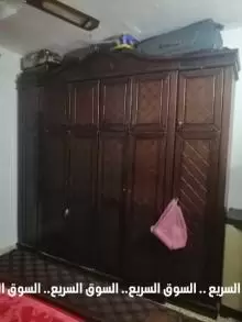 غرفة نوم مستعملة للبيع خشب لاتيه