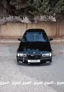 سيارة بي ام دبليو للبيع موديل1993 318 e