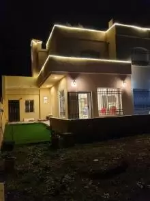 بيت مستقل للبيع في السلط - السرو (قرب كافيه جبل)