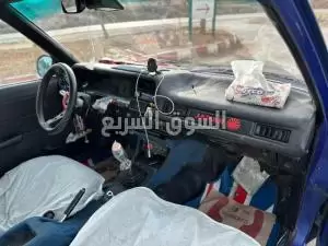 للبيع: تويوتا كورولا DX 1982