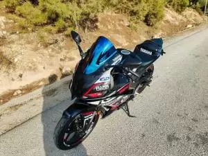 دراجه ياماها r3 m2023