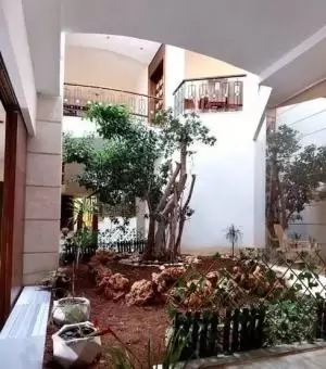 فيلا للايجار في خلدا