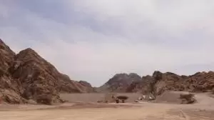 ارض للبيع في رحمة وادي عربة