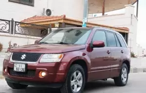 سوزوكي جراند فيتارا الموديل 2006
