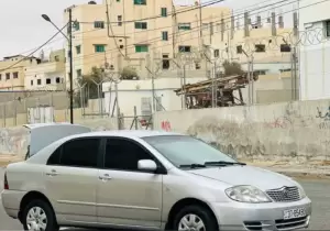 تويوتا كورولا 2003