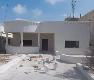 تكحيل وتشميع وعزل جميع انواع الحجر القديم والجديد