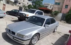 للبيع او بدل بي ام دبليو 740 فل كامل