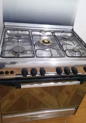 غاز للبيع بحال الوكالة ايطالي 0781348212