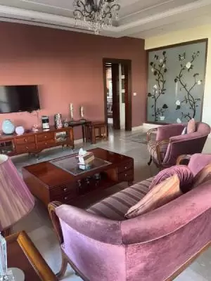 فيلا للبيع مستقلة ضمن كمباوند     Villa for sale standalone within compound
