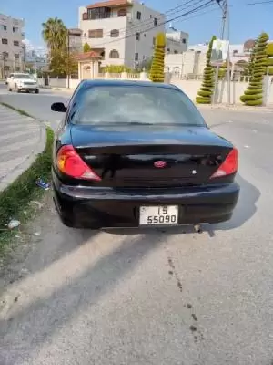 كيا سبكترا قير عادي بحالة ممتازة جدا موديل 2000