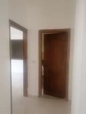 شقه للايجار / السلط قرب اسكان المهندسين