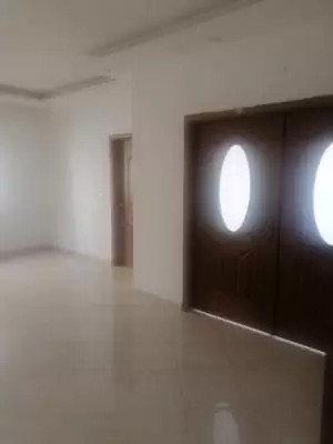 شقه للايجار / السلط قرب اسكان المهندسين
