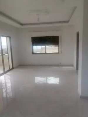 شقه للايجار / السلط قرب اسكان المهندسين