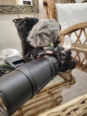 كاميرا nikon 5100d بحالة الوكاله للبيع بسعر مغري جدا