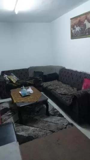 شقه للبيع في الدوار السابع