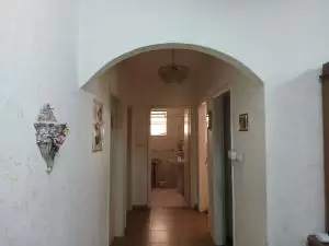 شقه للبيع في الذراع الغربي
