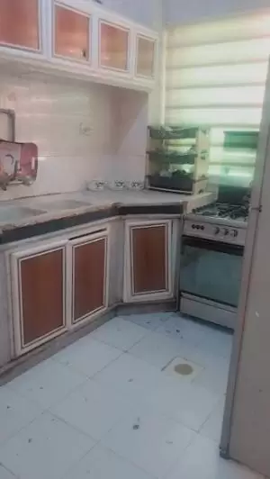 شقه طابق اول للبيع في الذراع الغربي