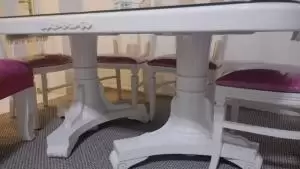 طاولة سفرة ثقيلة كلاسيكي