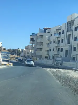 ارض مميزة جدآ للبيع من المالك في شفا بدران . جنب الترخيص مباشرة