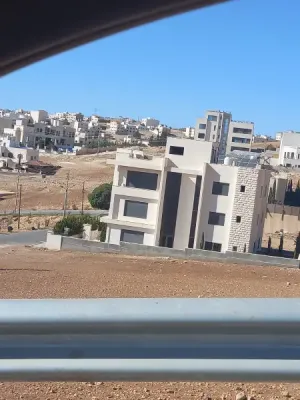 ارض مميزة جدآ للبيع من المالك في شفا بدران . جنب الترخيص مباشرة