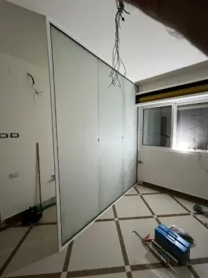 #تقدم_شركة_سهم_للاعمال_الزجاجبة #زجاج #سكريت_ متخصصون  بجميع أعمال ستائلس و زجاج 10 ملم سيكوريت