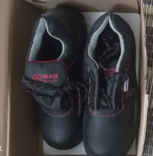 ازياء وموضة حذاء سلامة عامة مقاس (39)