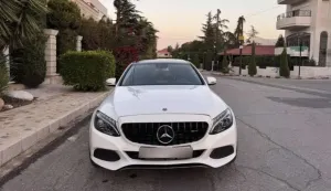 سيارات مرسيدس للبيع