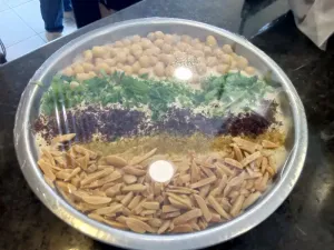 شيف تحضير متخصص في الاكلات الشعبيه خبره 15 سنه حمص وفول وفلافل وساندويتشات