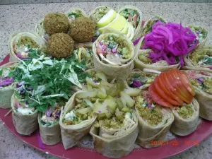 شيف تحضير متخصص في الاكلات الشعبيه خبره 15 سنه حمص وفول وفلافل وساندويتشات