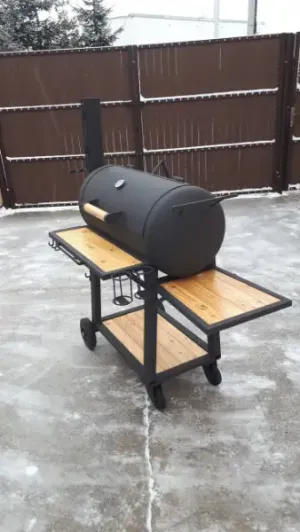 مؤسسه المحترفين جميع انواع شويه وببريكو وصعوبات حطب وجميع انواع الحداده وتشكيل معادن وصيانة عامه تواصل واتساب 0791771420