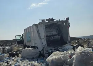 مطلوب سائقين : سائق ضاغطة نفايات (MB2)، سائق ديانا شاصي طويل، سائق بينجو