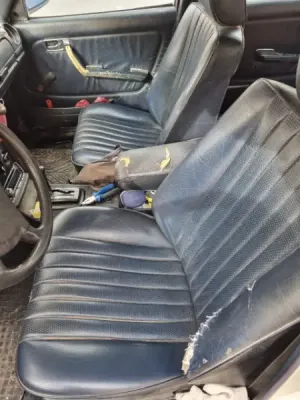 سيارة للبيع موديل 1983