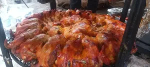 شيف عام يمني الجنسية يبحث عن عمل مع مساعدي