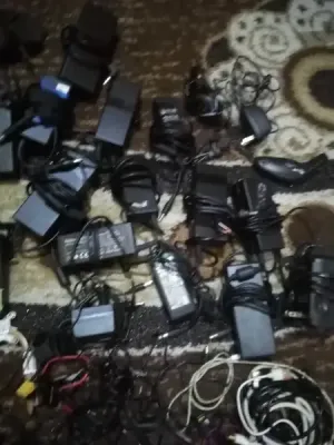 مجموعه أغراض مشكله للبيع