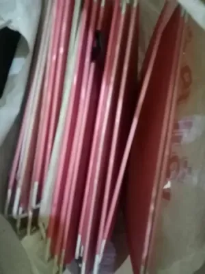 مجموعه أغراض مشكله للبيع