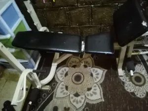 بنش حديد متحرك مع بار ثقيل