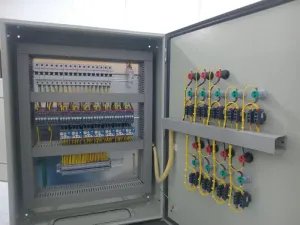 تفصيل لوحات كهربائية وصيانه بأسعار مناسبه للجميع الرقم للتواصل 0785851543