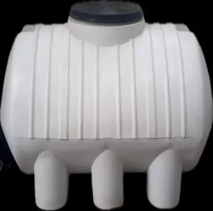 خزانات بلاستيك