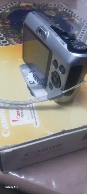 كاميرا رقمية للبيع